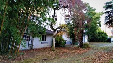 Mehrfamilienhaus zum Kauf Provisionsfrei 800.000 € 10 Zimmer 206 m² 929 m² Grundstück Kampstr. 3 Dellbrück Köln 51069