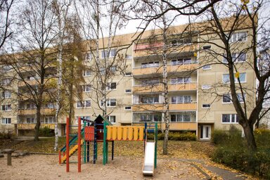 Wohnung zur Miete 472 € 4 Zimmer 76,1 m² 4. Geschoss Koszaliner Str. 14 Stadtgebiet Ost Neubrandenburg 17036