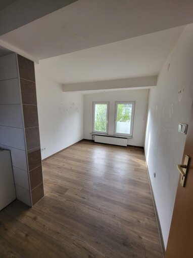 Apartment zur Miete 250 € 15 m² 2. Geschoss Diez 65582