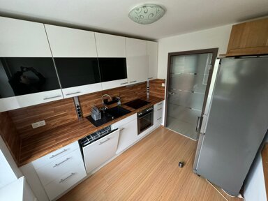 Wohnung zur Miete 600 € 3 Zimmer 72 m² 1. Geschoss frei ab sofort Erfurter Str 12 Innenstadt Coburg 96450