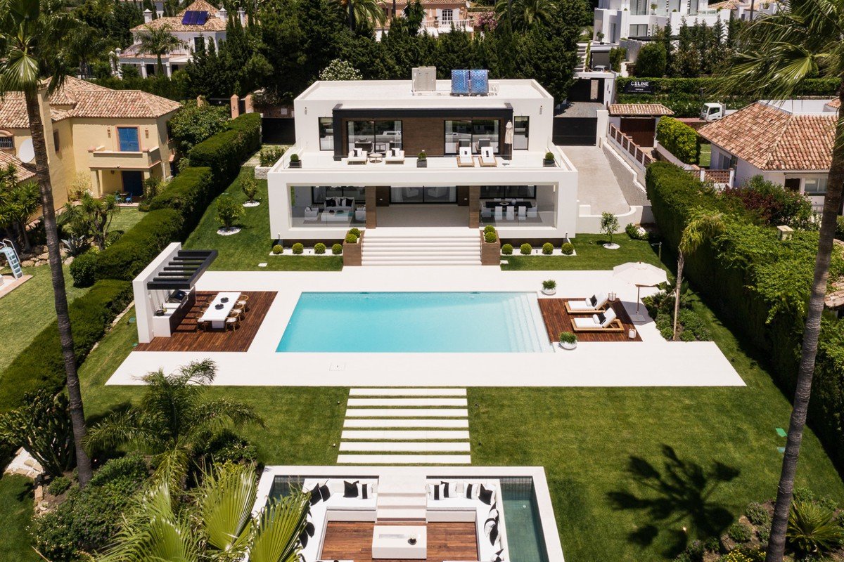 Einfamilienhaus zum Kauf 4.995.000 € 640 m²<br/>Wohnfläche 1.600 m²<br/>Grundstück Nueva Andalucia 04006