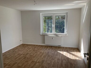 Wohnung zur Miete 322 € 3 Zimmer 58,4 m² 2. Geschoss Emil-von-Behring-Straße 16 Schmölln Schmölln 04626