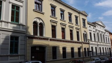 Wohnung zur Miete 450 € 3 Zimmer 87 m² 3. Geschoss frei ab sofort Blumenstraße 3 Innenstadt Görlitz 02826