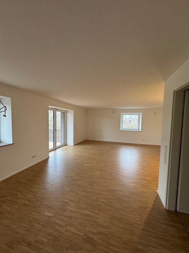 Wohnung zur Miete 880 € 2 Zimmer 68,2 m² 2. Geschoss Marshall-Heights-Ring 3 Kitzingen Kitzingen 97318