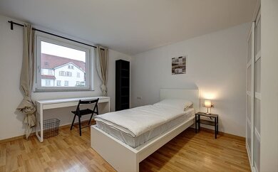 Wohnung zur Miete Wohnen auf Zeit 635 € 3 Zimmer 13 m² frei ab 26.02.2025 Aachener Straße 8 Neckarvorstadt Stuttgart 70376