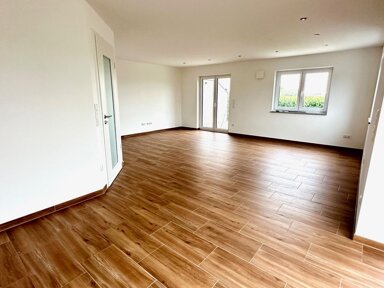 Reihenendhaus zur Miete 2.500 € 5,5 Zimmer 181 m² 300 m² Grundstück frei ab sofort Kirchheim Kirchheim bei München 85551