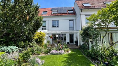 Reihenmittelhaus zum Kauf 845.000 € 5 Zimmer 144 m² 147 m² Grundstück Kirchheim Kirchheim 85551