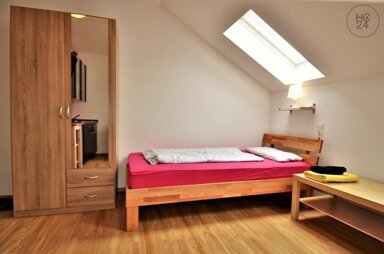 Wohnung zur Miete Wohnen auf Zeit 660 € 1 Zimmer 20 m² frei ab 06.03.2025 Göggingen - Nordwest Augsburg 86199