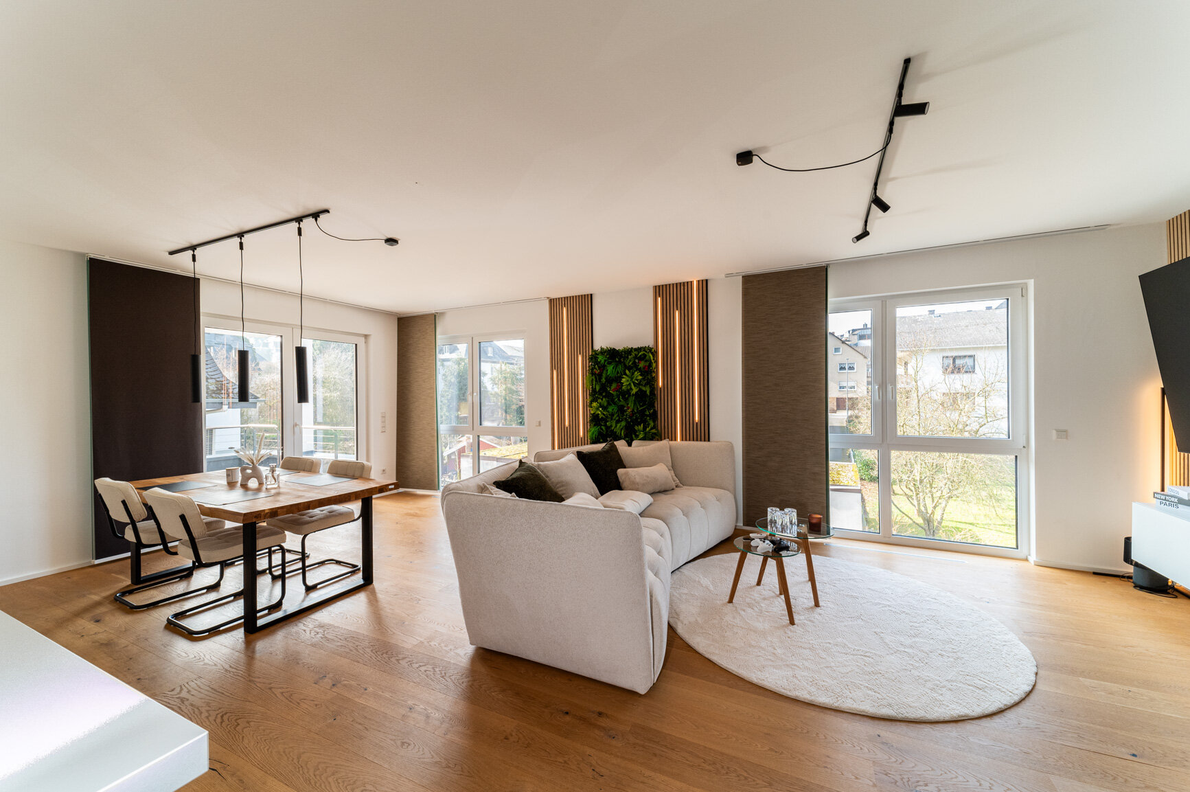 Wohnung zum Kauf 359.000 € 2 Zimmer 107 m²<br/>Wohnfläche 1. Stock<br/>Geschoss Montabaur Montabaur 56410