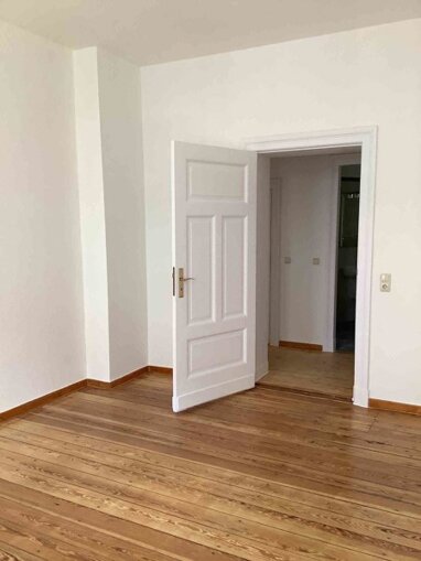 Wohnung zur Miete 490 € 3 Zimmer 70 m² frei ab 03.08.2024 Lessingstraße 21 Schellheimerplatz Magdeburg 39108