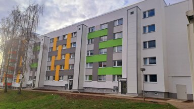 Wohnung zur Miete 320 € 3 Zimmer 58,2 m² frei ab sofort Vyskover Straße 1-3 Döbeln Döbeln 04720