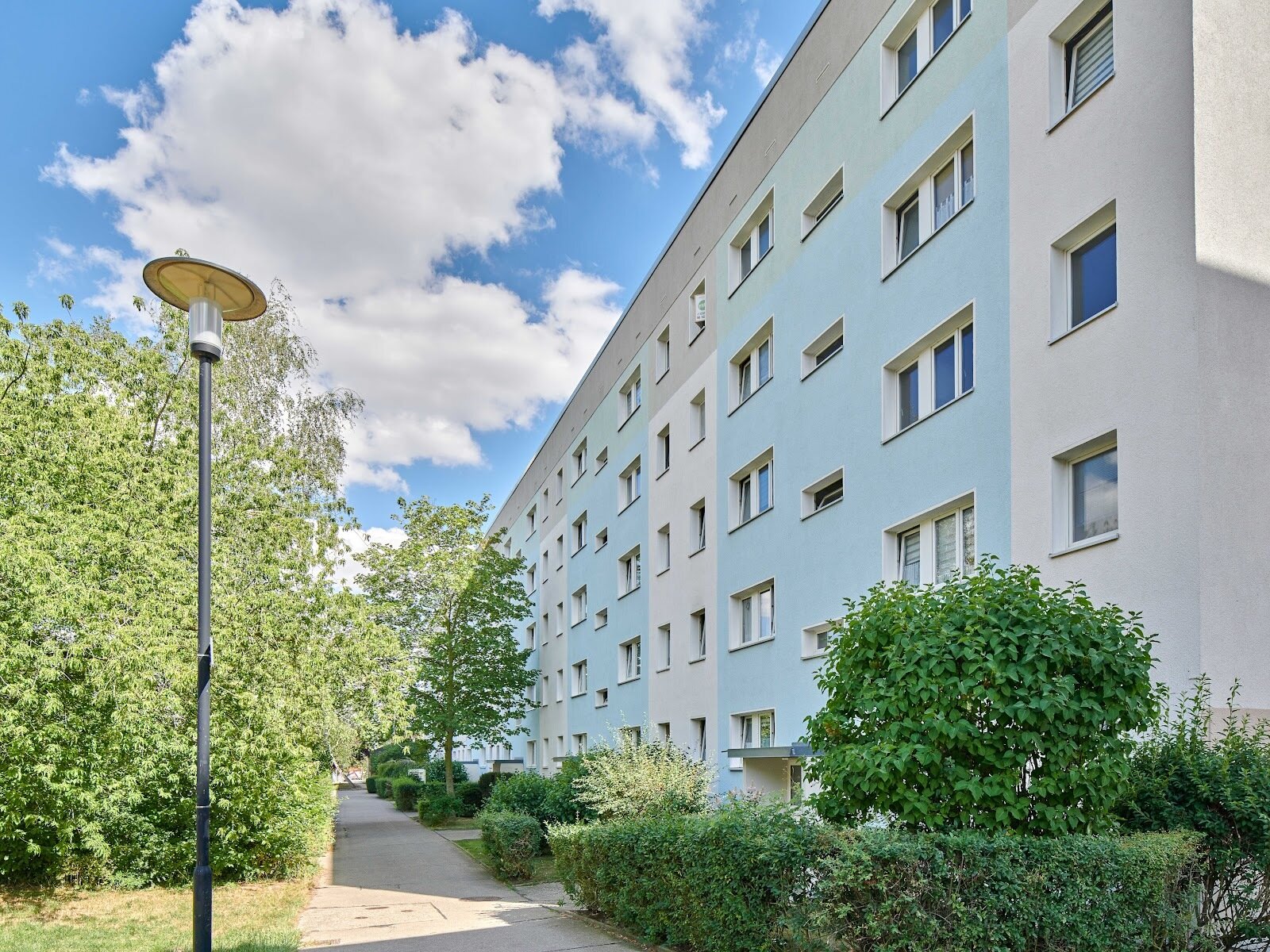Wohnung zur Miete 316,50 € 3 Zimmer 60,9 m²<br/>Wohnfläche 4. Stock<br/>Geschoss Philipp-von-Ladenberg-Straße 4 Silberhöhe Halle (Saale) 06132
