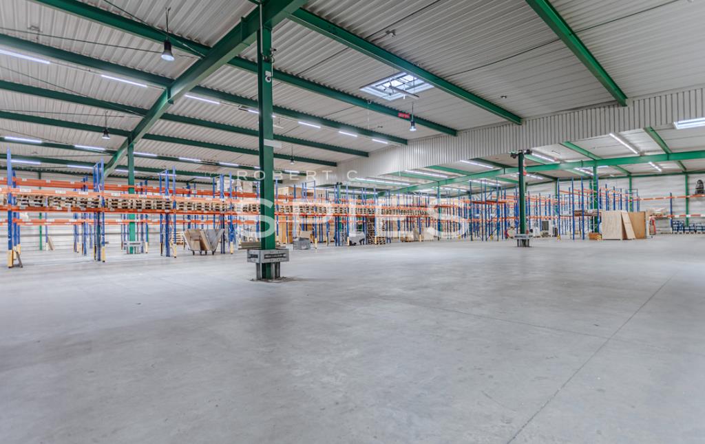 Logistikzentrum zur Miete 4,50 € 3.000 m²<br/>Ladenfläche Ab 3.000 m²<br/>Teilbarkeit Strom Bremen 28197