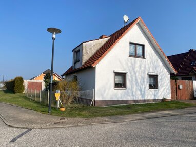 Einfamilienhaus zum Kauf 160.000 € 4 Zimmer 90 m² 857 m² Grundstück August-Bebel-Platz 5 Damgarten Ribnitz-Damgarten 18311