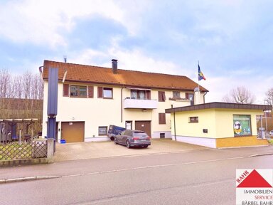 Mehrfamilienhaus zum Kauf als Kapitalanlage geeignet 850.000 € 11 Zimmer 263 m² 645 m² Grundstück Sindelfingen 101 Sindelfingen 71069