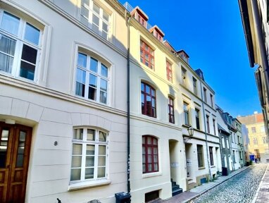 Mehrfamilienhaus zum Kauf 399.000 € 5 Zimmer 140 m² 75 m² Grundstück Blüffelstr. 10 Altstadt Wismar 23966