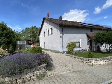 Mehrfamilienhaus zum Kauf 475.000 € 10 Zimmer 240 m² 2.407 m² Grundstück Langenaltheim Langenaltheim 91799