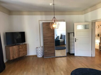 Wohnung zur Miete Wohnen auf Zeit 670 € 5 Zimmer 23 m² frei ab 04.02.2025 Traubenstraße Rosenberg Stuttgart 70176