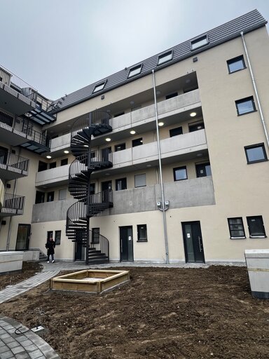 Wohnung zur Miete 700 € 1 Zimmer 29 m² frei ab sofort Ulmerstraße 24 Oberhausen - Süd Augsburg 86154