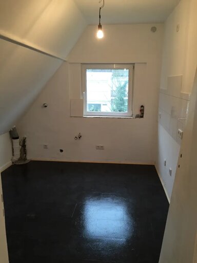 Wohnung zur Miete 700 € 3 Zimmer 77 m² frei ab sofort Baumstraße Derendorf Düsseldorf 40468