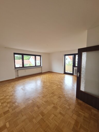 Wohnung zur Miete 950 € 3 Zimmer 80 m² 1. Geschoss frei ab sofort Gostenhofer Straße 23 Frauenaurach Erlangen 91056