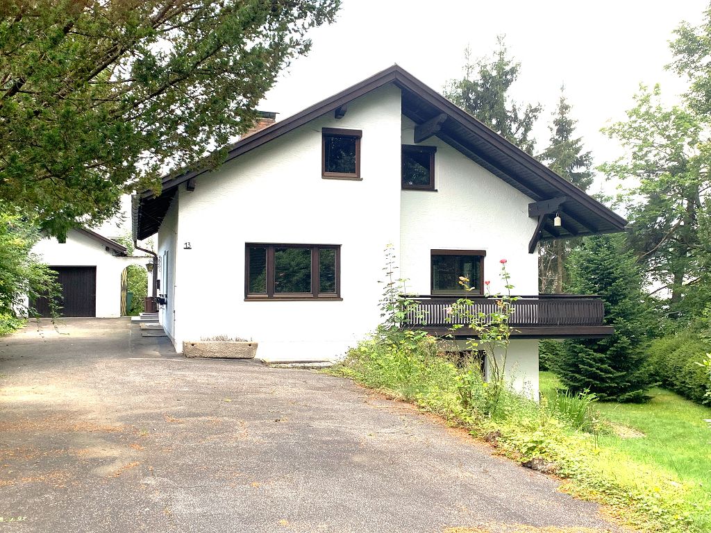 Haus zum Kauf 385.000 € 6 Zimmer 196 m²<br/>Wohnfläche 1.103 m²<br/>Grundstück Regen Regen 94209