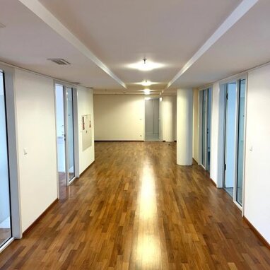 Bürofläche zur Miete Provisionsfrei 21,80 € 295 m² Bürofläche teilbar ab 276 m² Ludwigsvorstadt-Kliniken München 80335