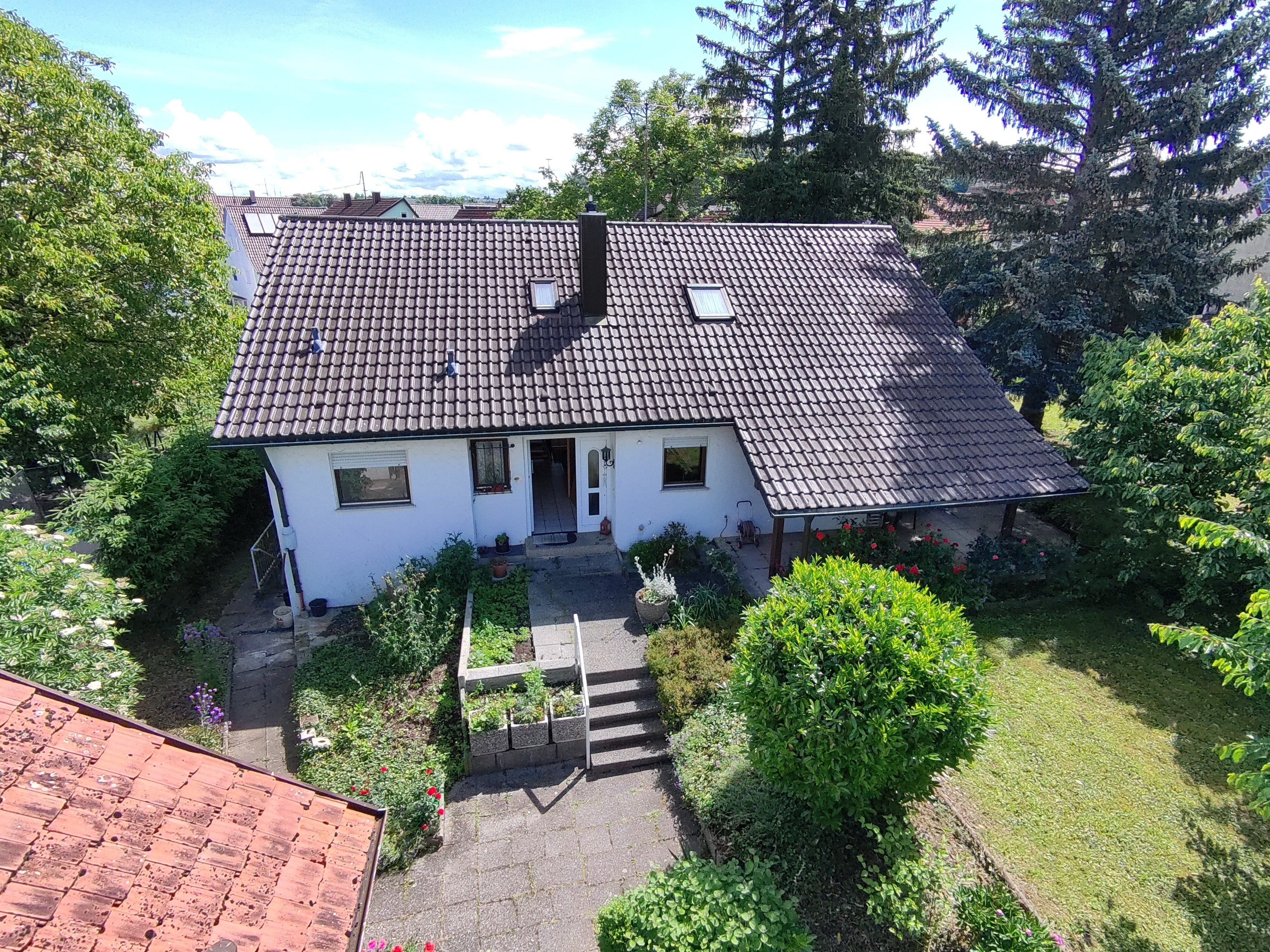 Einfamilienhaus zum Kauf 760.000 € 6 Zimmer 148 m²<br/>Wohnfläche 1.328 m²<br/>Grundstück Kirchheim am Neckar 74366