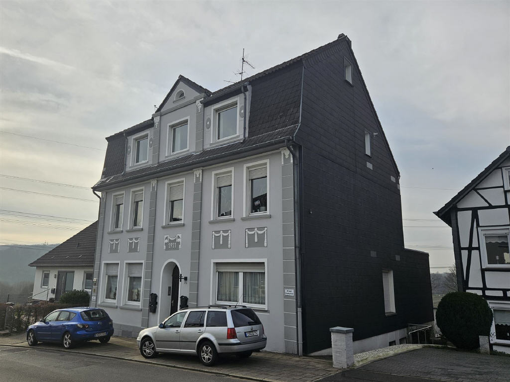 Mehrfamilienhaus zum Kauf 345.000 € 10 Zimmer 506 m²<br/>Grundstück Winz-Baak Hattingen 45529