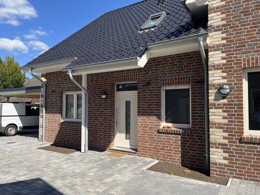 Wohnung zur Miete - Erstbezug 890 € 3 Zimmer 88,8 m² EG Steenfelde Westoverledingen / Flachsmeer 26810