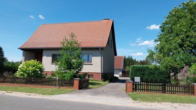 Einfamilienhaus zum Kauf 259.000 € 4 Zimmer 100 m² 2.520 m² Grundstück frei ab 01.01.2025 Karstädt Karstädt 19357