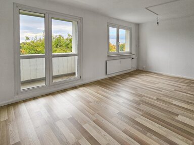 Wohnung zur Miete 324 € 3 Zimmer 56,8 m² 3. Geschoss Jamboler Straße 15 Südstadt Halle (Saale) 06130