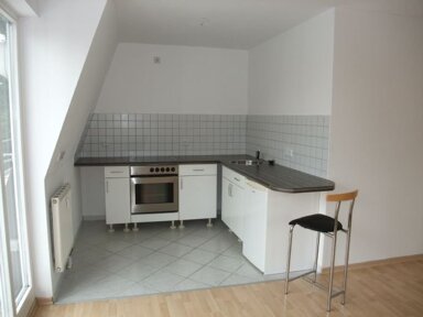 Studio zur Miete 230 € 1 Zimmer 38,4 m² 3. Geschoss frei ab 01.03.2025 Alexanderstraße 11 Pölbitz 314 Zwickau 08058