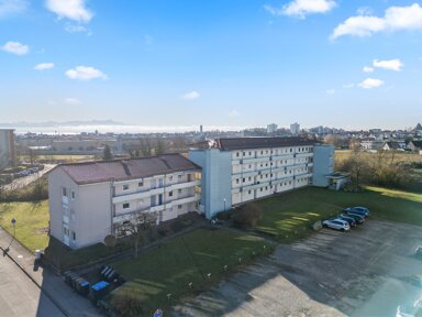 Wohnung zum Kauf 179.000 € 2 Zimmer 52 m² Friedrichshafen - Nord 2 Friedrichshafen 88045