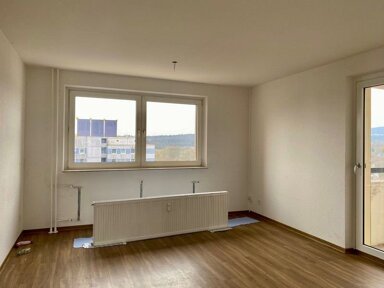 Wohnung zur Miete 790 € 3,5 Zimmer 79 m² 8. Geschoss frei ab 12.04.2025 Julius-Brecht-Str. 4 Schwalbach 65824