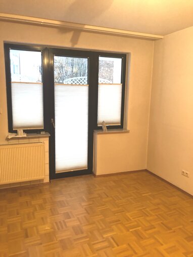 Wohnung zur Miete 950 € 3 Zimmer 63 m² 1. Geschoss Oppenheimer Strasse Sachsenhausen - Nord Frankfurt am Main 60594