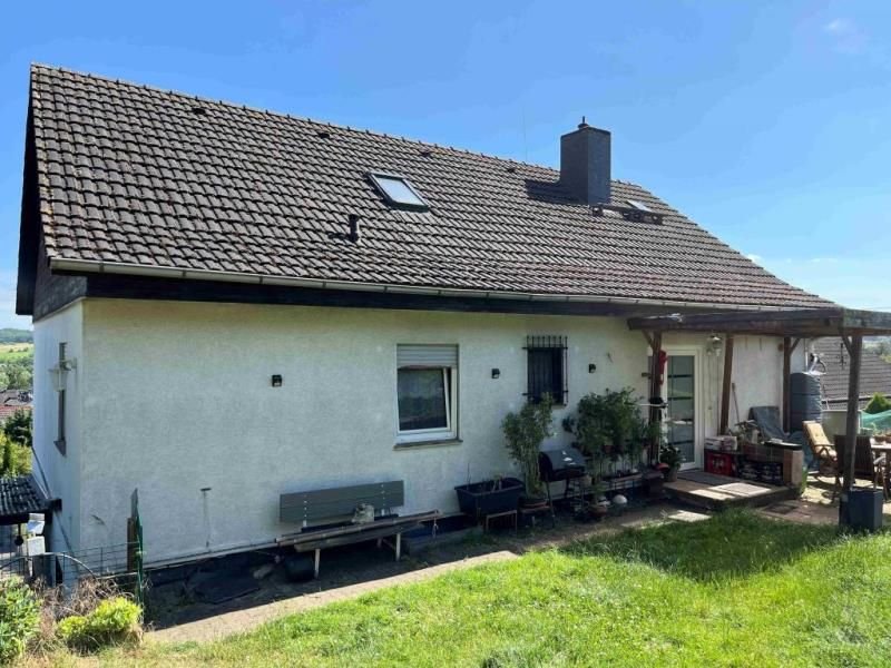 Einfamilienhaus zum Kauf 469.000 € 6 Zimmer 201 m²<br/>Wohnfläche 753 m²<br/>Grundstück Weimar Ahnatal- Heckershausen 34292