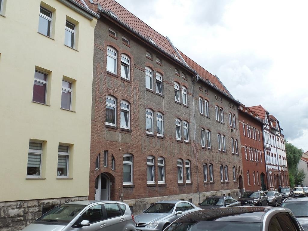 Mehrfamilienhaus zum Kauf 219.000 € 295,4 m²<br/>Wohnfläche 406 m²<br/>Grundstück Mühlhausen Mühlhausen/Thüringen 99974