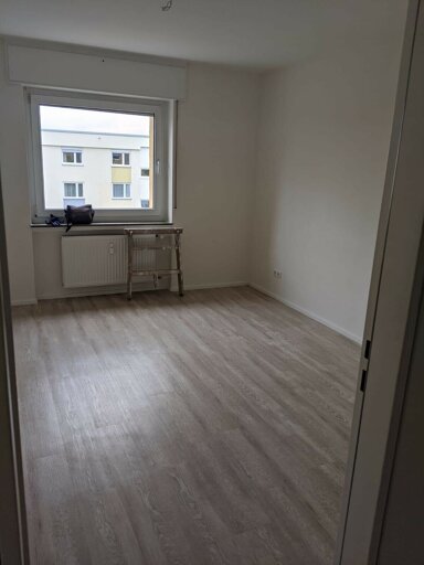 Wohnung zur Miete 710 € 2 Zimmer 55 m² 4. Geschoss frei ab sofort Matthias-Grünewald Str. 11 Ingelheim am Rhein 55218