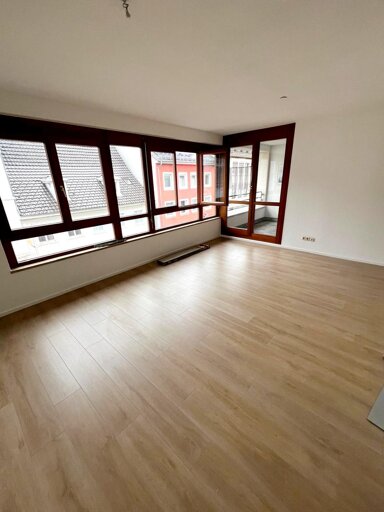 Wohnung zur Miete 950 € 2 Zimmer 60 m² frei ab sofort Mitte Lörrach 79539