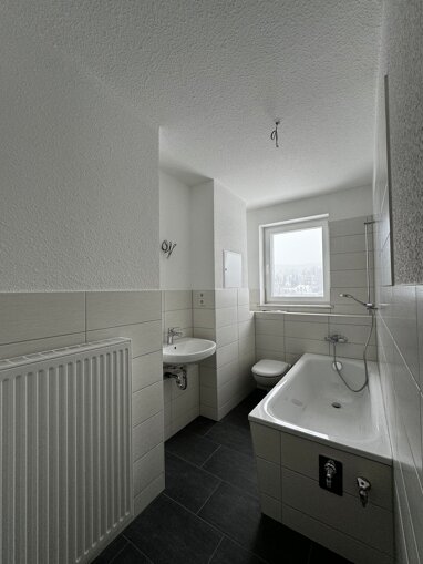 Wohnung zur Miete 363 € 3 Zimmer 60 m² 3. Geschoss Lessingstraße 52 Flöha Flöha 09557