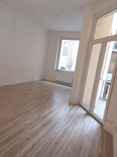 Maisonette zur Miete 460 € 2 Zimmer 65 m² 1. Geschoss frei ab sofort Schleinufer . Rathausviertel Magdeburg 39104