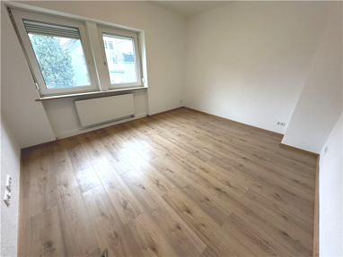 Wohnung zur Miete 750 € 3 Zimmer 85,4 m² Erdgeschoss Innere Sulzfelder Str. 3 Kitzingen Kitzingen 97318