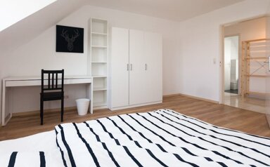 Wohnung zur Miete Wohnen auf Zeit 660 € 1 Zimmer 14 m² frei ab 06.01.2025 Berliner Straße 252 Ledermuseum Frankfurt am Main 63067