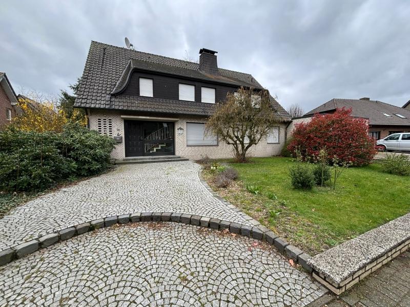 Einfamilienhaus zum Kauf 549.000 € 7 Zimmer 290 m²<br/>Wohnfläche 2.467 m²<br/>Grundstück Ottenstein Ahaus 48683