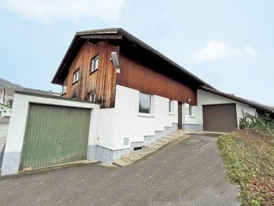 Einfamilienhaus zum Kauf 390.000 € 7 Zimmer 239 m² 698 m² Grundstück Treuchtlingen Treuchtlingen 91757