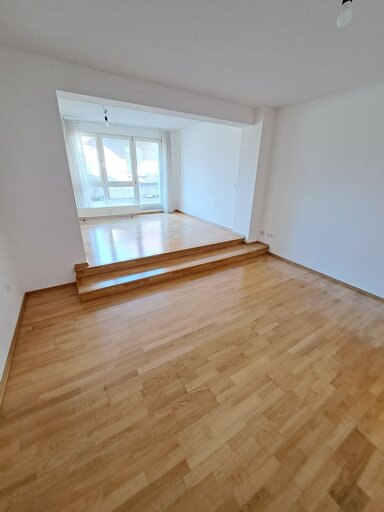 Wohnung zur Miete 720 € 2 Zimmer 68 m² 1. Geschoss Wangen Stuttgart 70327