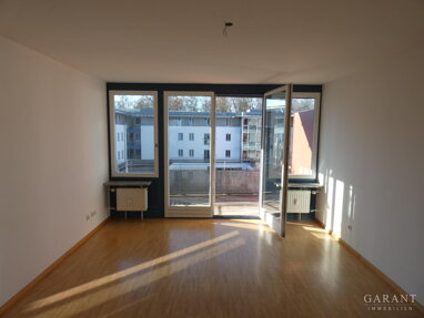 Wohnung zur Miete 670 € 2,5 Zimmer 67 m² 2. Geschoss Kerngebiet Waldkraiburg 84478
