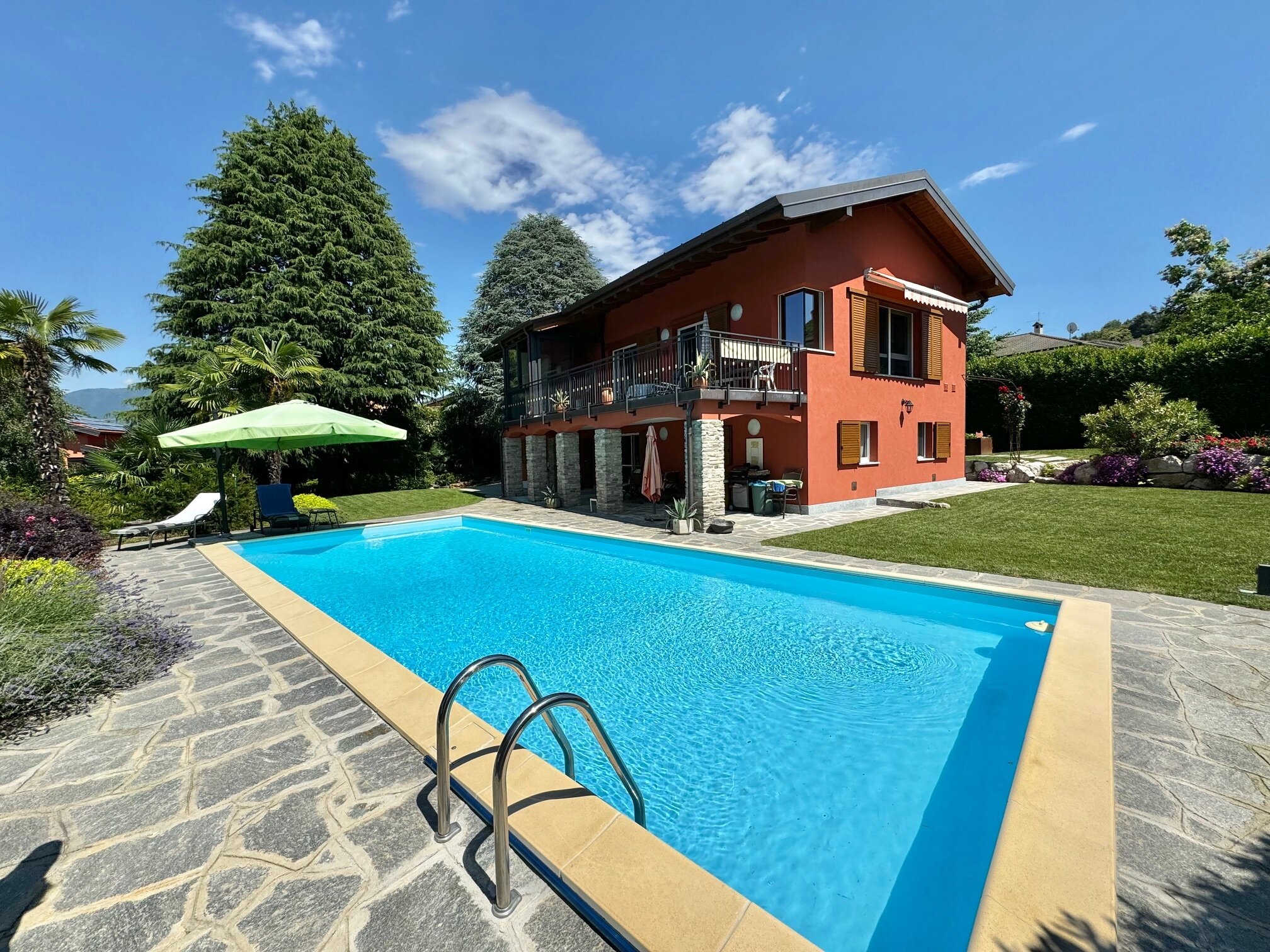 Villa zum Kauf 980.000 € 6,5 Zimmer 180 m²<br/>Wohnfläche 1.800 m²<br/>Grundstück Brezzo di Bedero 21010