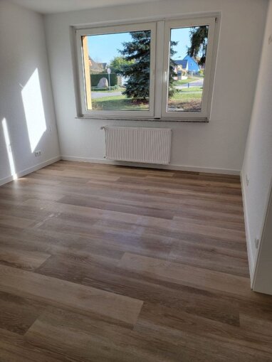 Wohnung zur Miete 325 € 2 Zimmer 48,9 m² frei ab 01.12.2024 Mittelstraße 14 Passow/Wendemark Passow, Brandenburg 16306